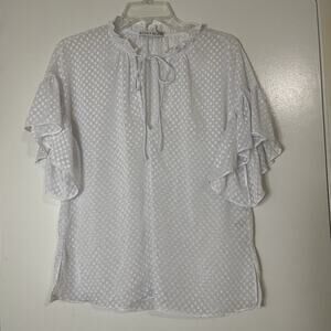 Alice + Olivia Chiffon textured white flutter sleeve blouse top size small